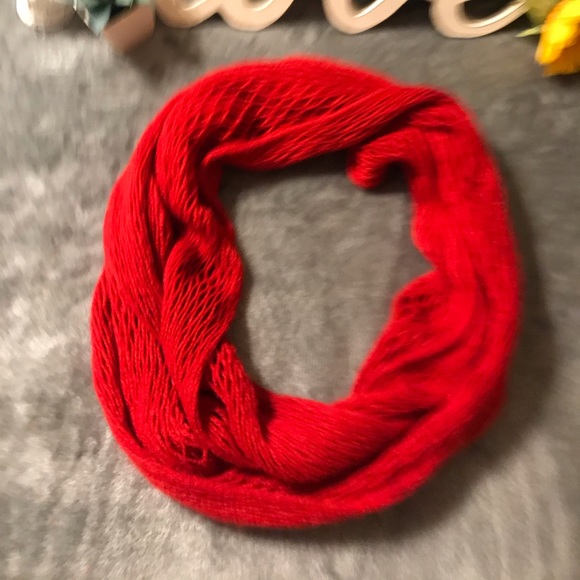 **Beautiful** Red Infinity Scarf! - Picture 2 of 3